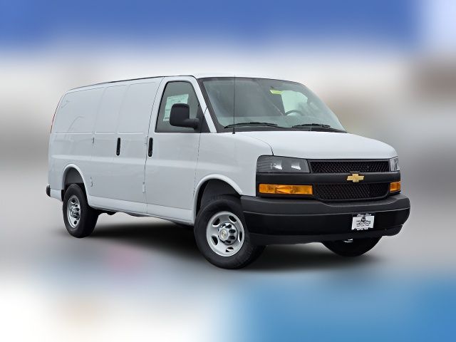 2025 Chevrolet Express Base