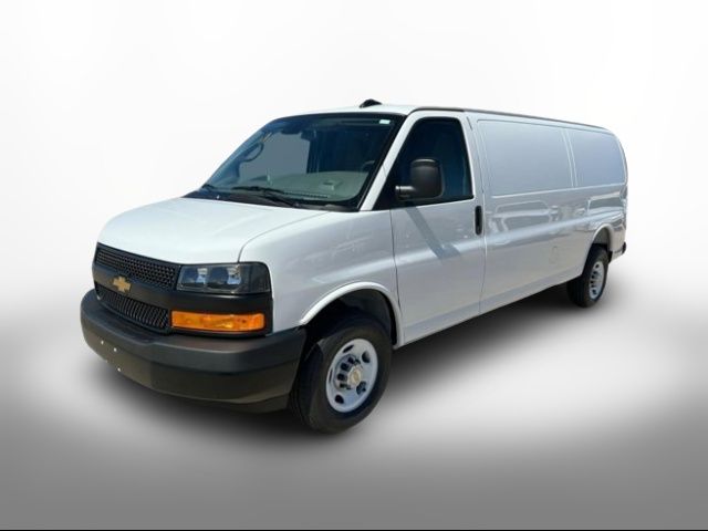 2025 Chevrolet Express Base