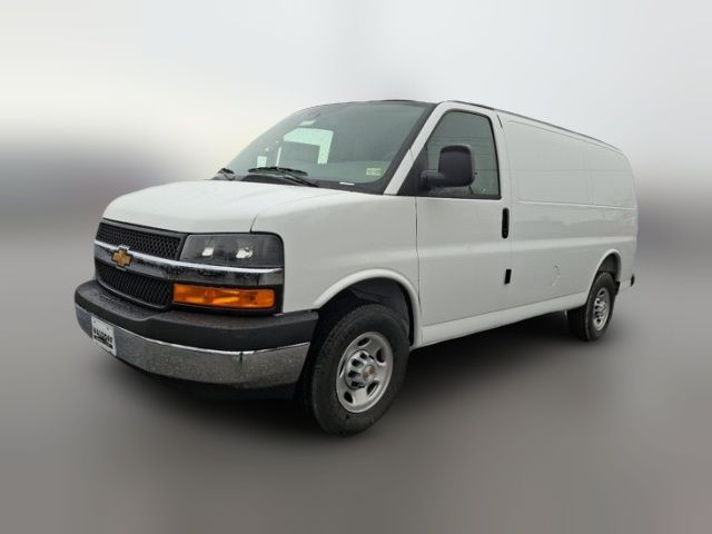 2025 Chevrolet Express Base