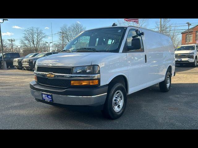 2025 Chevrolet Express Base