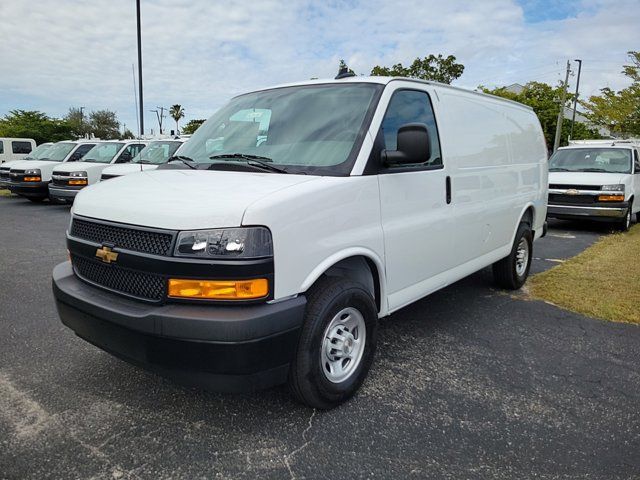 2025 Chevrolet Express Base