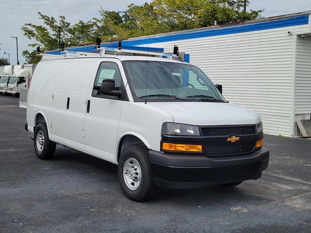 2025 Chevrolet Express Base