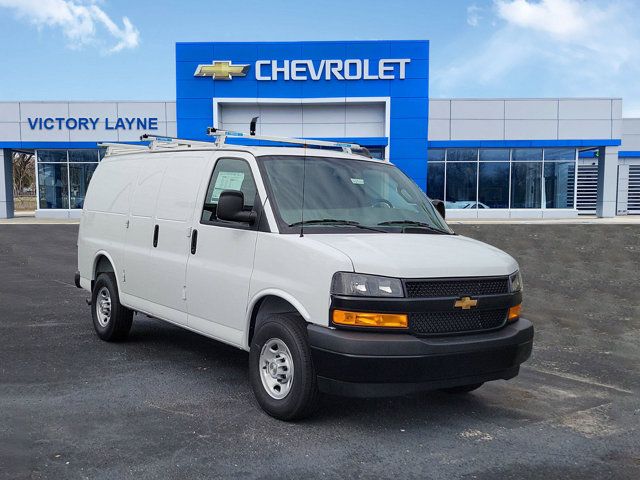 2025 Chevrolet Express Base