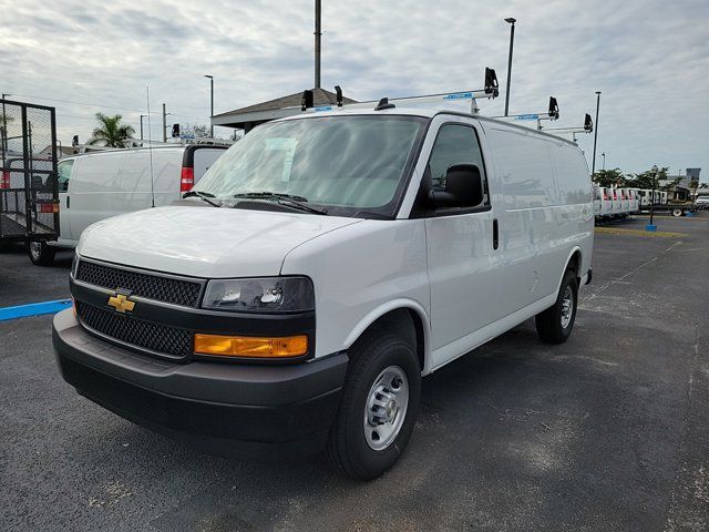 2025 Chevrolet Express Base