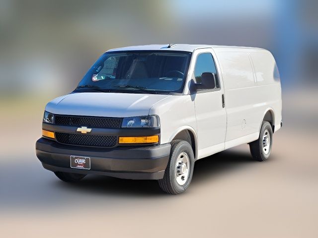 2025 Chevrolet Express Base