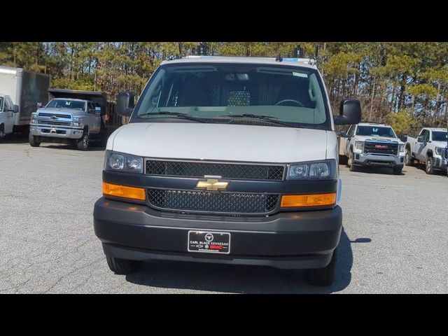 2025 Chevrolet Express Base