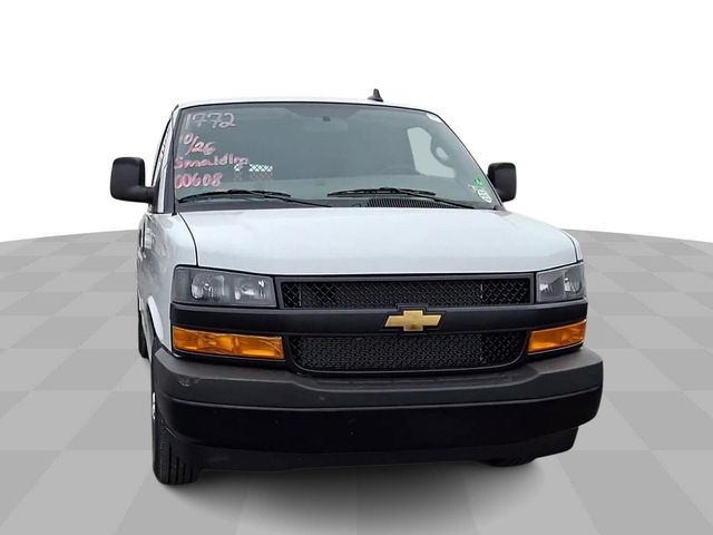 2025 Chevrolet Express Base