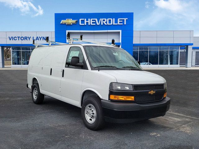 2025 Chevrolet Express Base