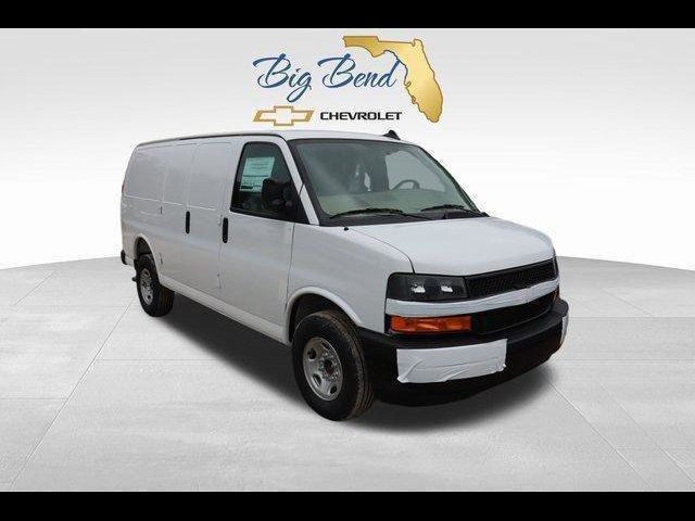 2025 Chevrolet Express Base