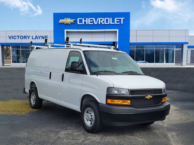 2025 Chevrolet Express Base