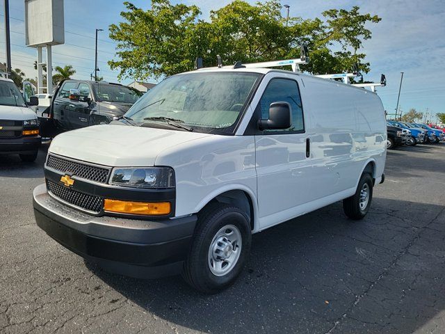 2025 Chevrolet Express Base