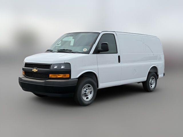 2025 Chevrolet Express Base