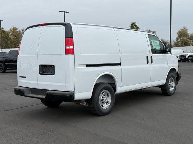 2025 Chevrolet Express Base