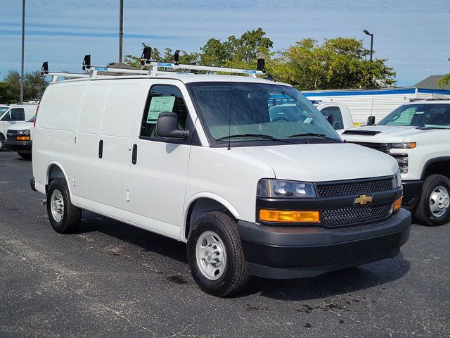 2025 Chevrolet Express Base