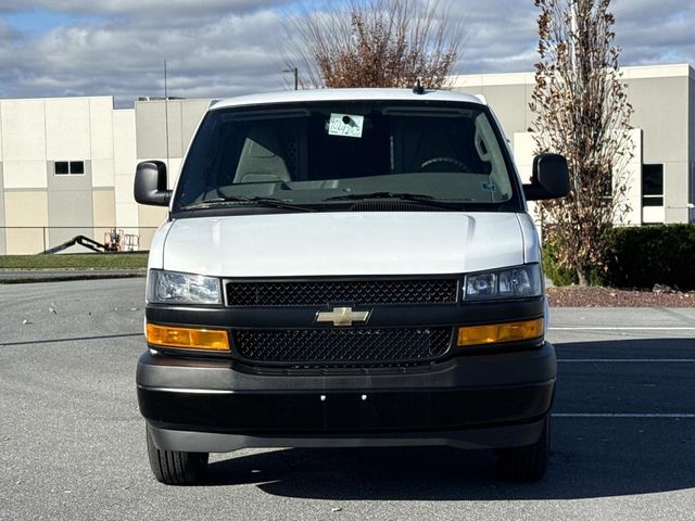 2025 Chevrolet Express Base