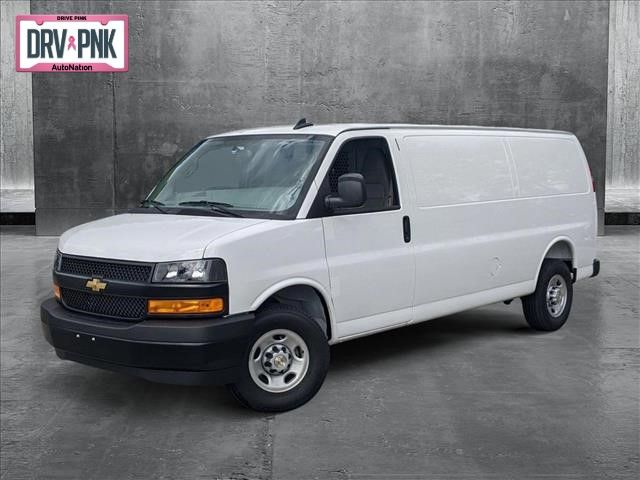 2025 Chevrolet Express Base