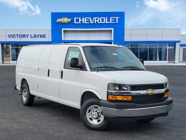 2025 Chevrolet Express Base