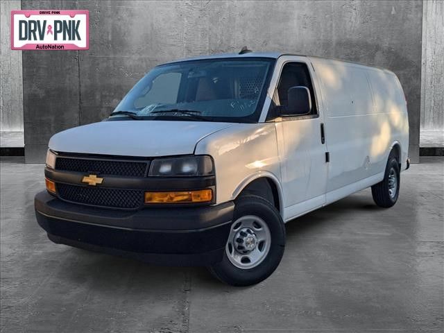 2025 Chevrolet Express Base