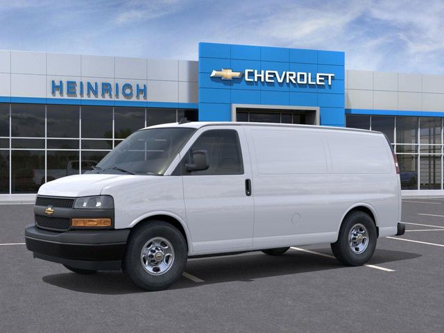 2025 Chevrolet Express Base