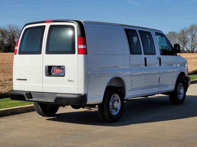 2025 Chevrolet Express Base