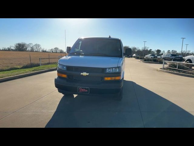 2025 Chevrolet Express Base