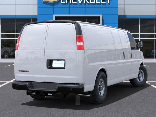 2025 Chevrolet Express Base