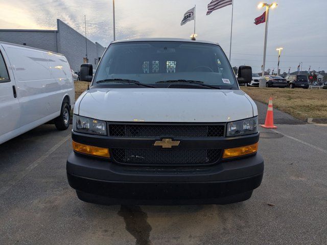 2025 Chevrolet Express Base