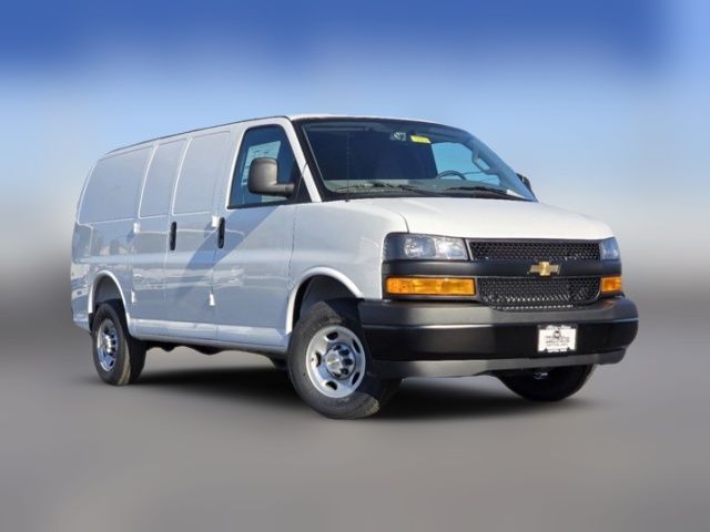 2025 Chevrolet Express Base