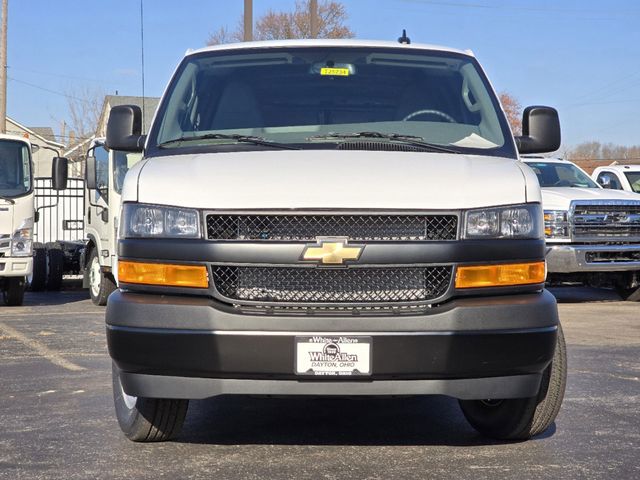 2025 Chevrolet Express Base