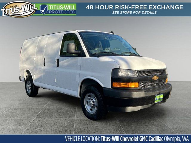 2025 Chevrolet Express Base