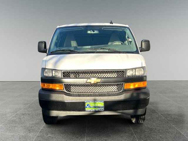 2025 Chevrolet Express Base