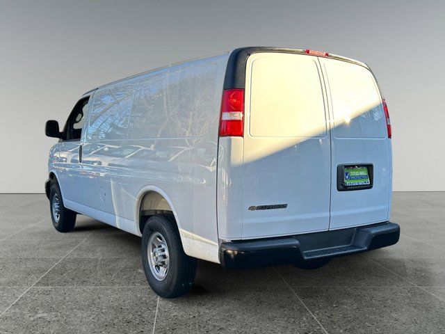 2025 Chevrolet Express Base