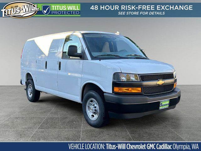 2025 Chevrolet Express Base