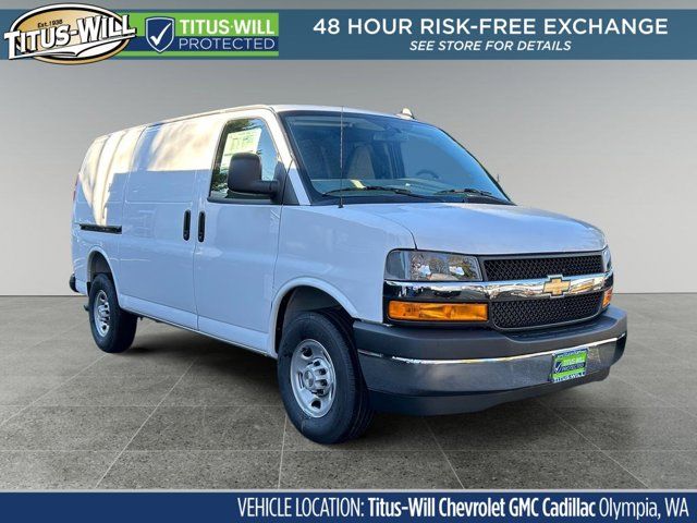 2025 Chevrolet Express Base