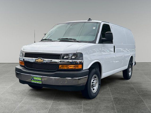 2025 Chevrolet Express Base