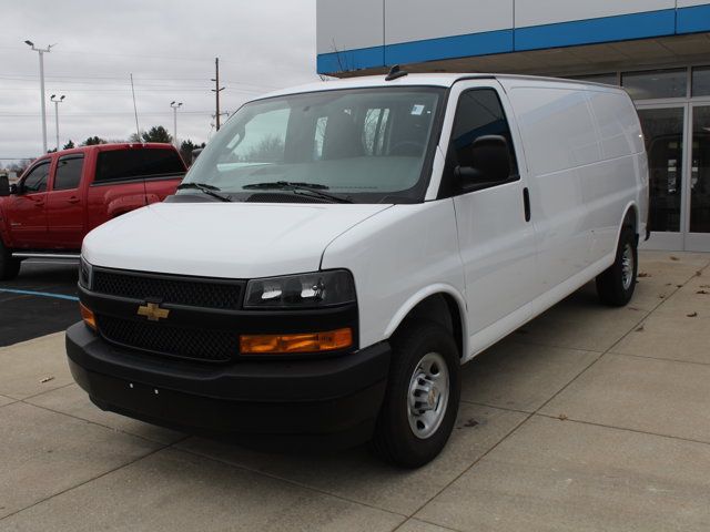2025 Chevrolet Express Base