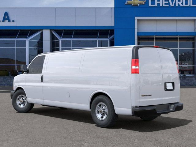 2025 Chevrolet Express Base