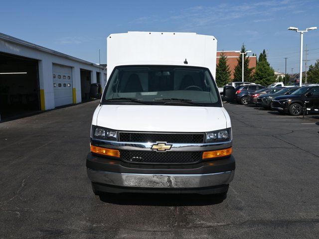 2025 Chevrolet Express Base