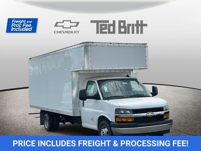 2025 Chevrolet Express Base