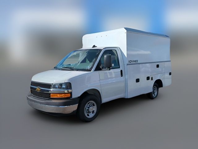 2025 Chevrolet Express Base