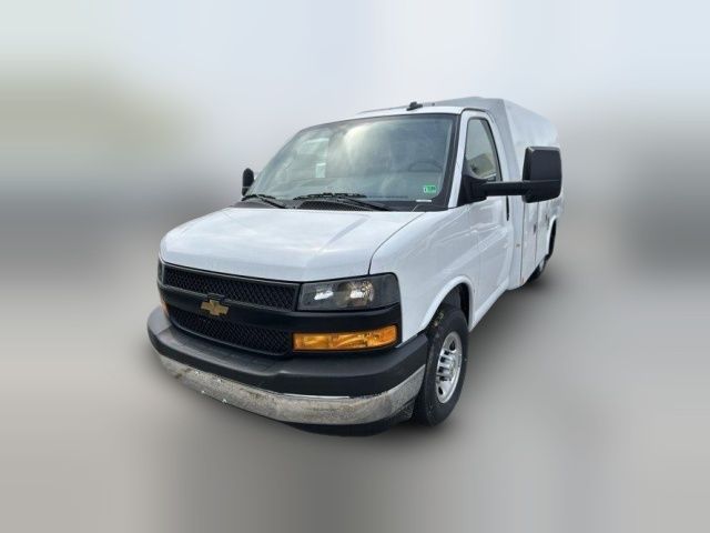 2025 Chevrolet Express Base