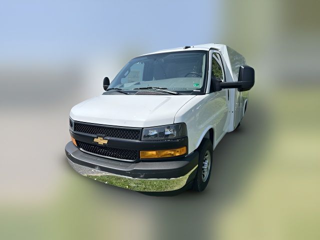 2025 Chevrolet Express Base