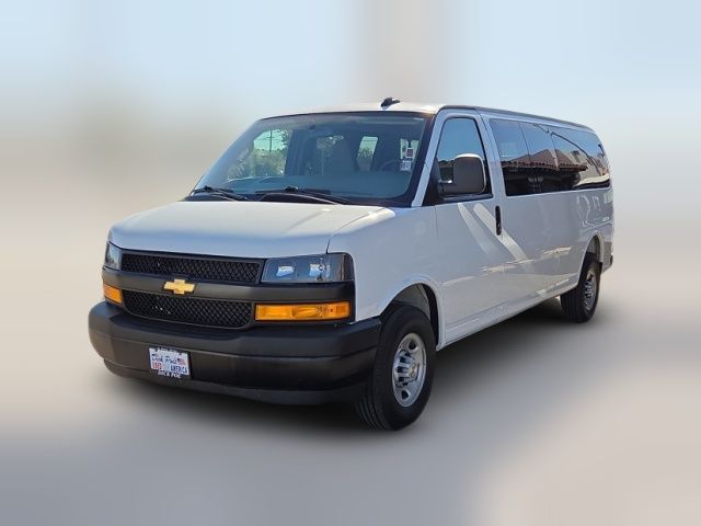2025 Chevrolet Express LS