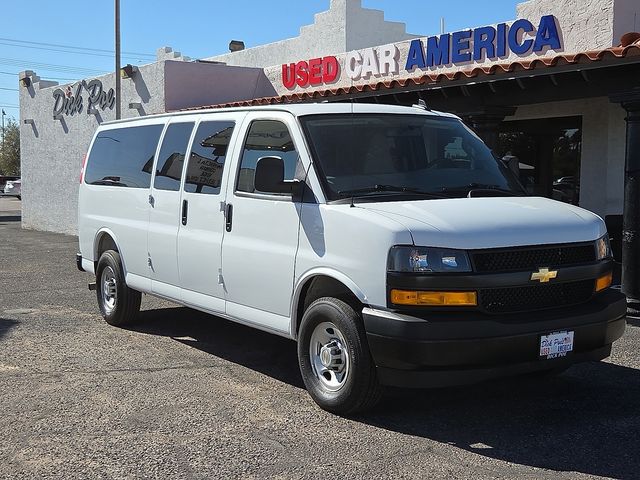 2025 Chevrolet Express LS
