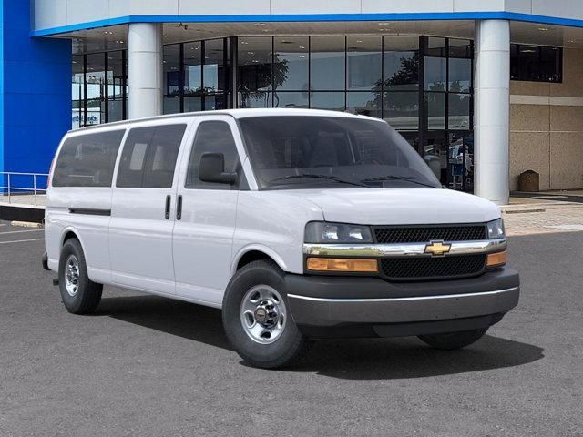 2025 Chevrolet Express LT