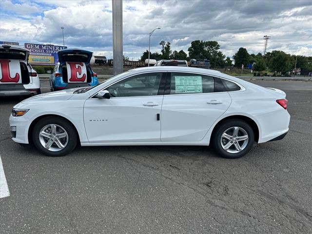 2025 Chevrolet Malibu LS