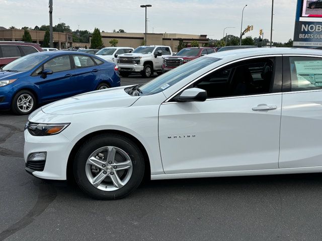 2025 Chevrolet Malibu LS