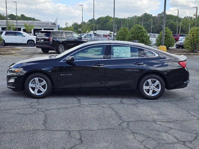 2025 Chevrolet Malibu LS