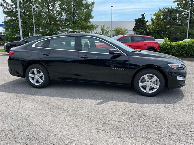 2025 Chevrolet Malibu LS