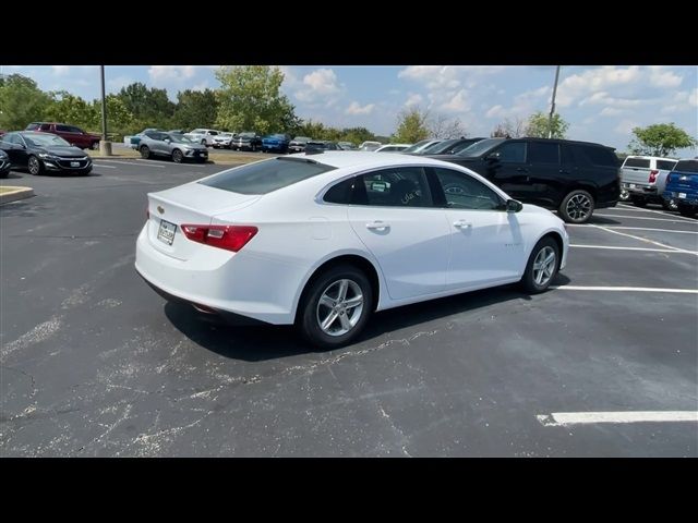 2025 Chevrolet Malibu LS